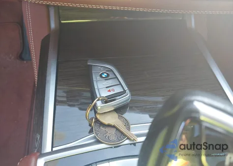 2019 BMW 740I из США, поврежденный, VIN WBA7E2C55KB216501